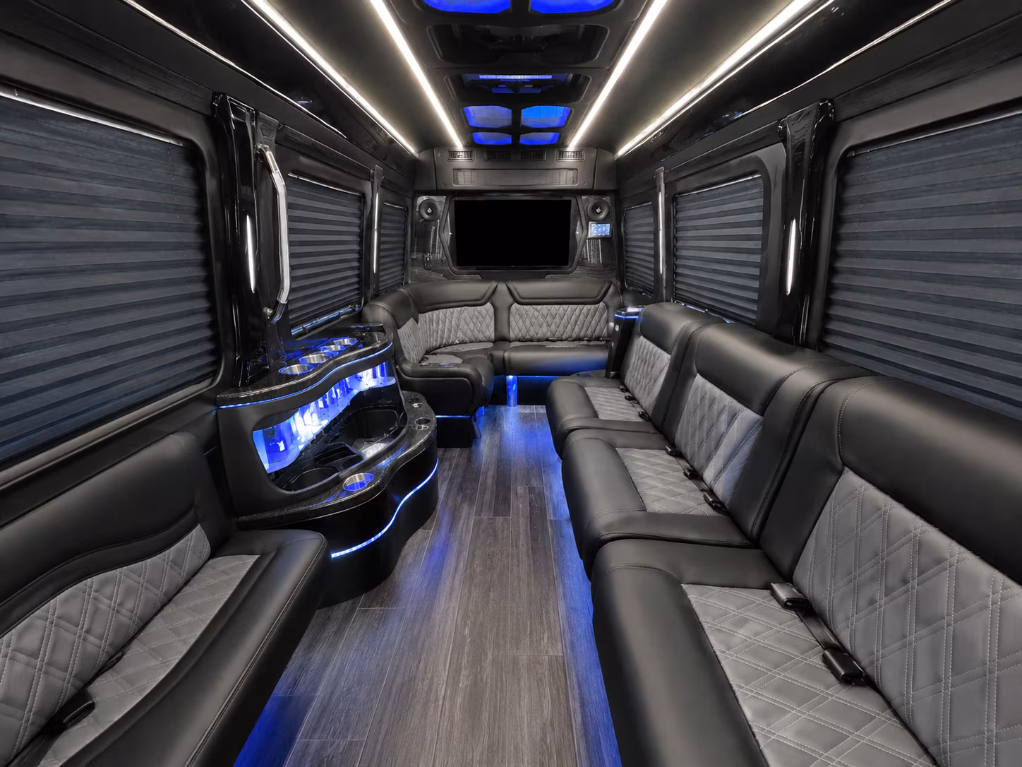 bridgeport 28 passenger party bus