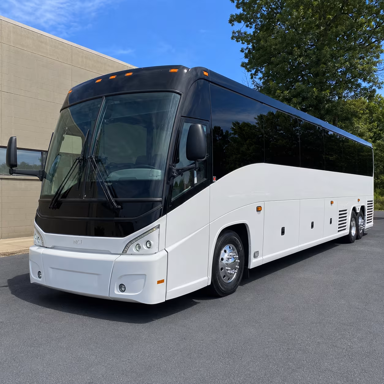 bridgeport 56 passenger charter bus
