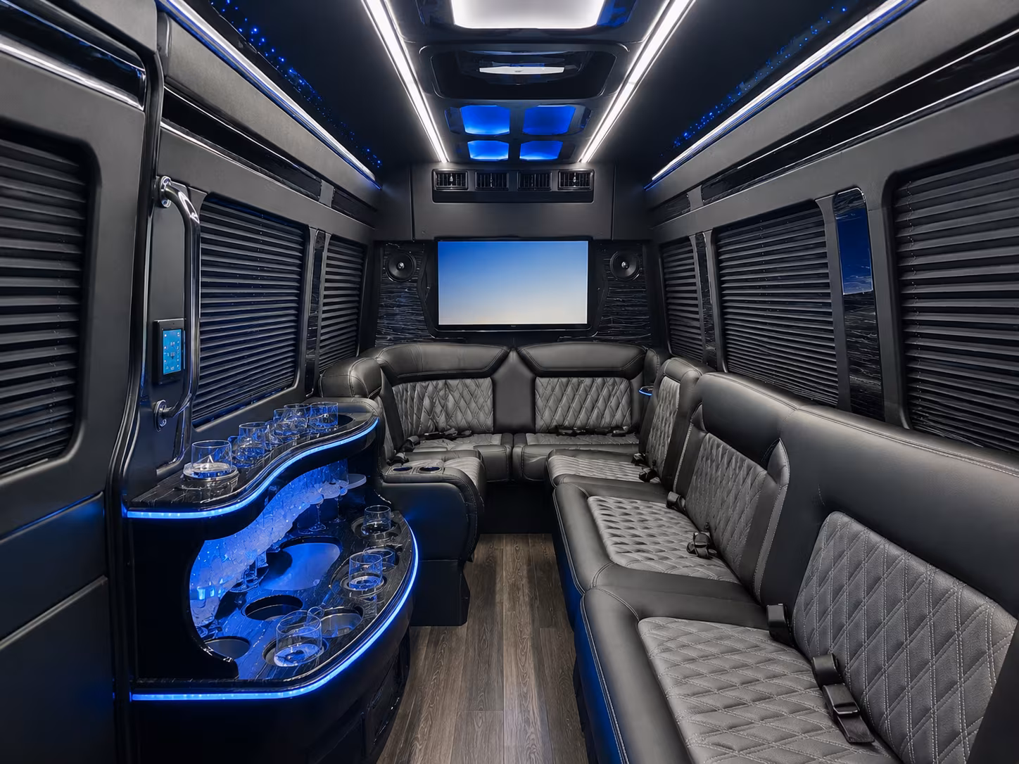 bus rentals for concerts and casino shows at foxwoods and mohegan sun
