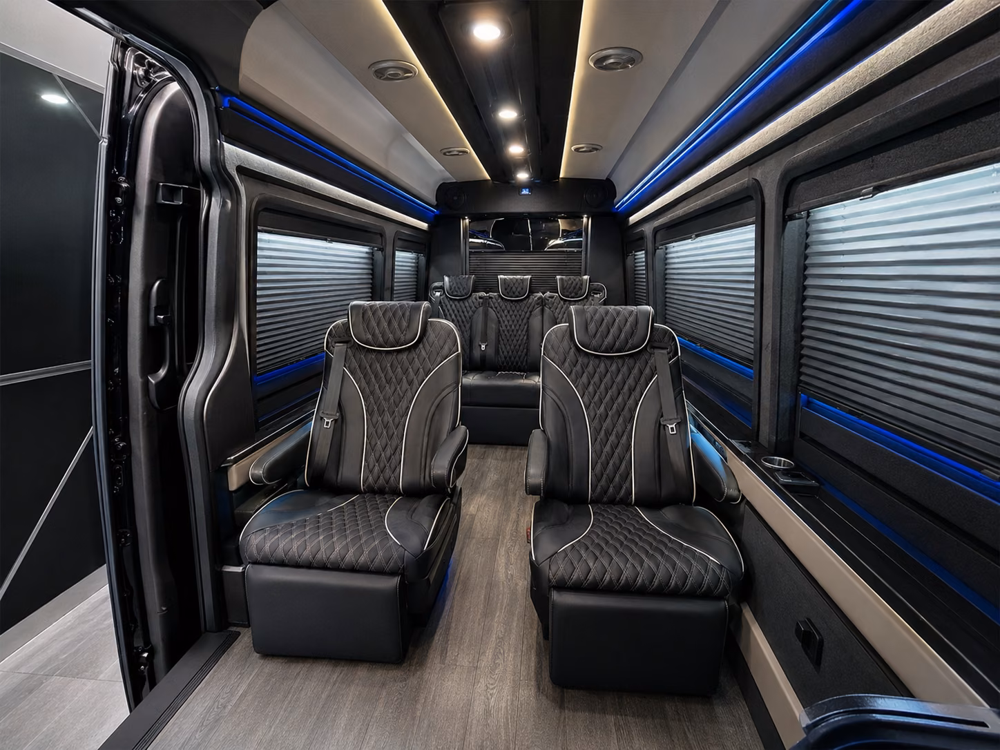 corporate group airport shuttles serving downtown bridgeport